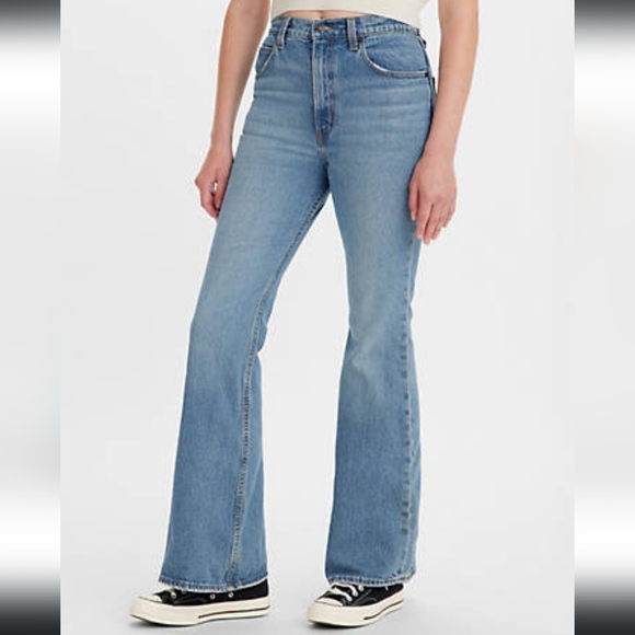 Levi's Red Tab High Rise Flare Cut Blue Jeans, Size: Medium (12), Color: Blue - Picture 13 of 14
